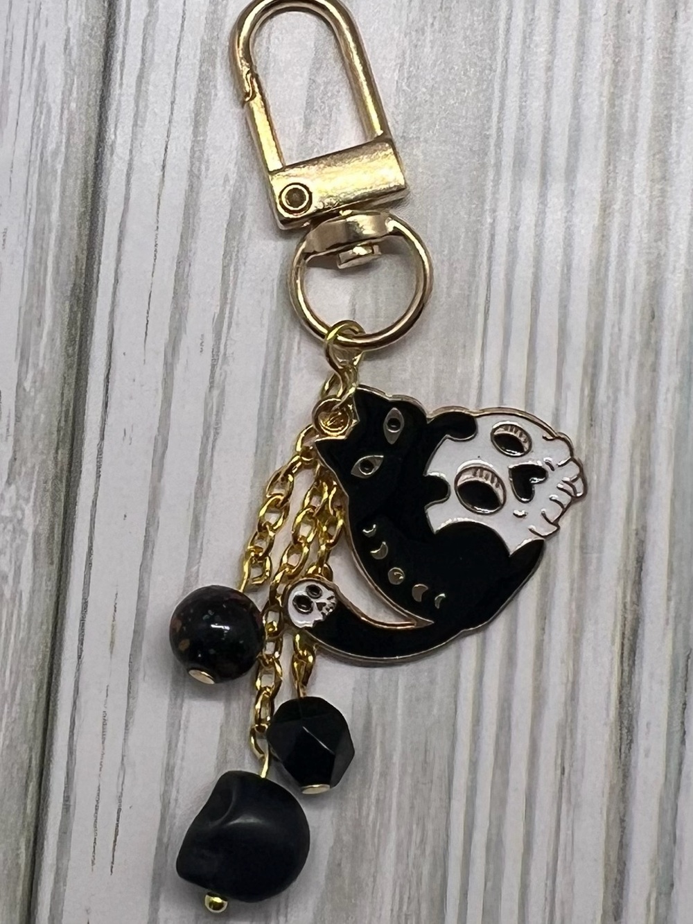 Skull Kitty Keychain